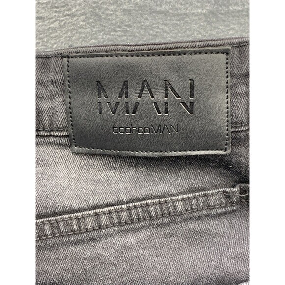 BooHoo Man Denim Jeans Men's Button Fly Black Distressed Hip Hop Size 38X32 - Picture 2 of 16
